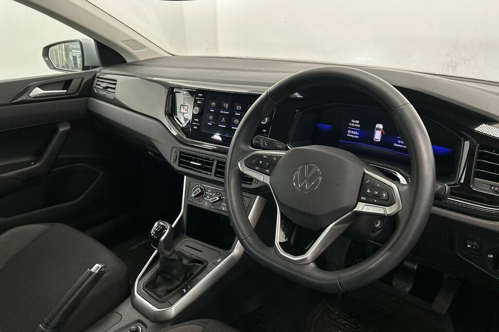 Volkswagen Polo 1.0 Tsi Life Silver #6