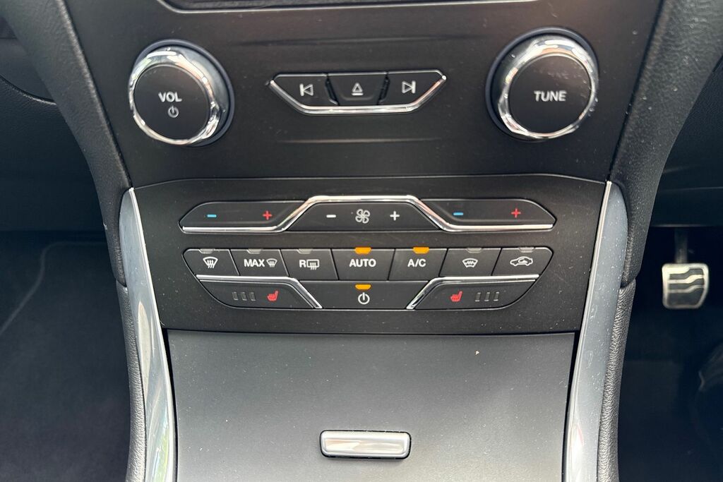 Ford S-Max 2.0 Ecoblue 190 Titanium Silver #18
