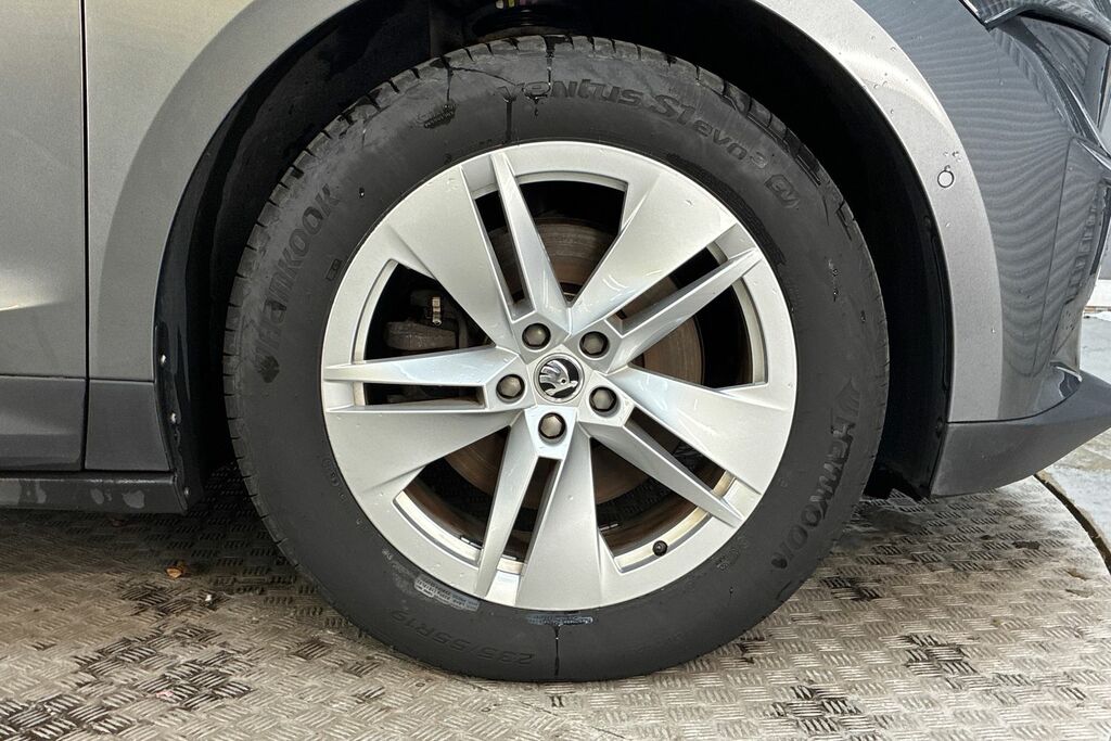 Skoda ENYAQ 132Kw 60 Ecosuite 62Kwh 120Kw Grey #5