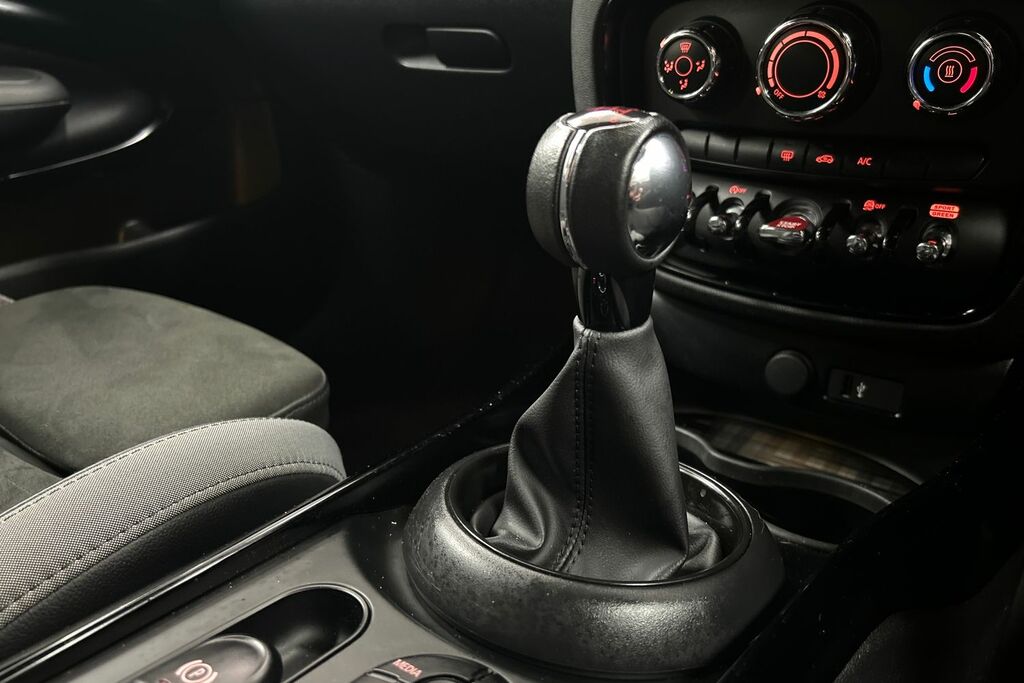 Mini Clubman John Cooper Works Black #19