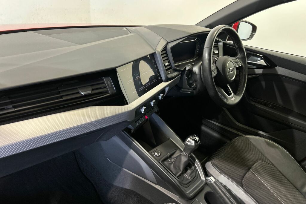 Audi A1 S Line 30 Tfsi 110 Ps 6-Speed SW73VHT Red #2