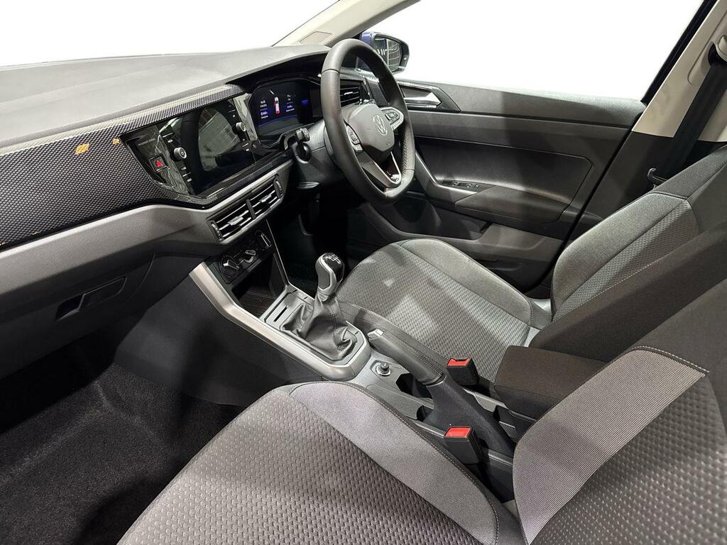 Volkswagen Polo 1.0 Tsi Life SY26PXC #2