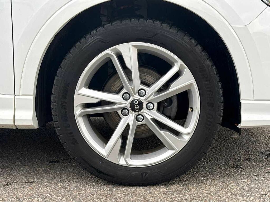 Audi Q3 S Line 35 Tfsi 150 Ps S Tronic White #5