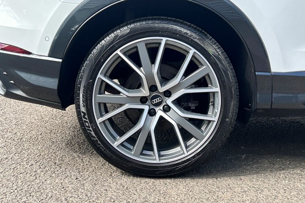 Audi Q3 Vorsprung 40 Tfsi Quattro 190 Ps S Tronic White #5