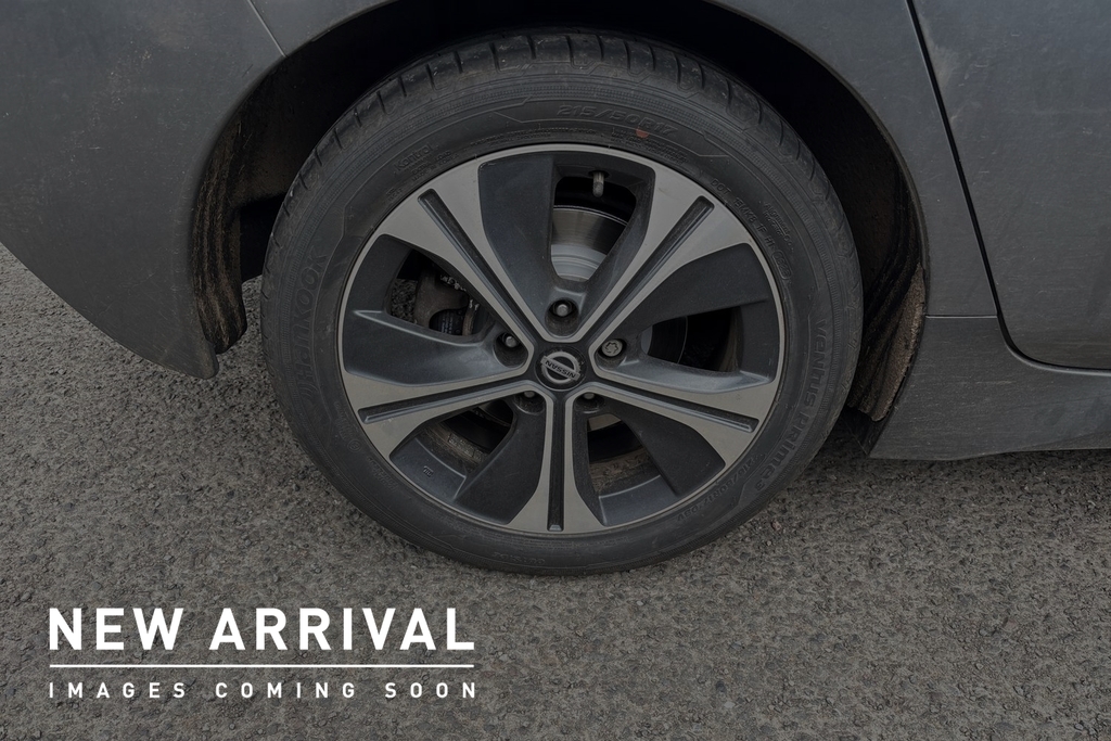 Nissan Leaf 40Kwh Tekna Hatchback 150 Ps Grey #5