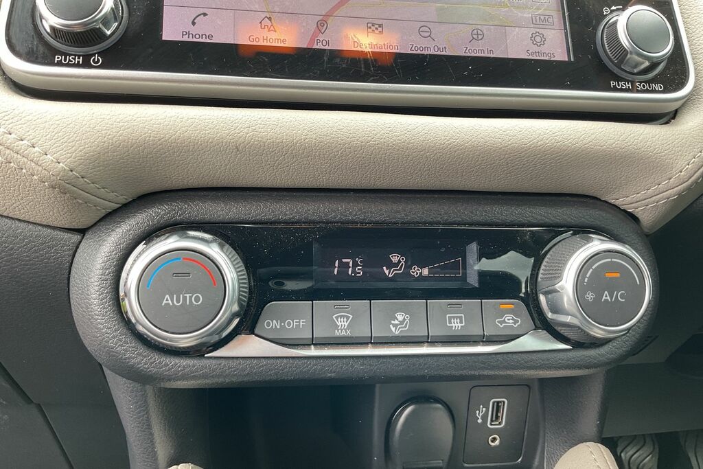 Nissan Micra Acenta Black #18