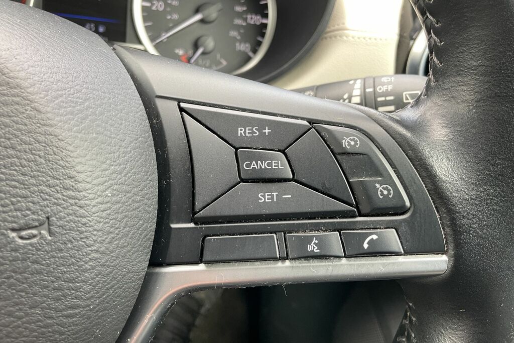 Nissan Micra Acenta Black #9