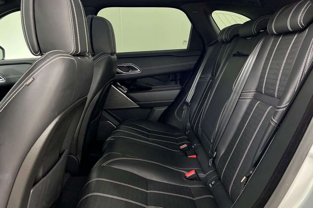 Land Rover Range Rover Velar P300 R-dynamic Hse Silver #4