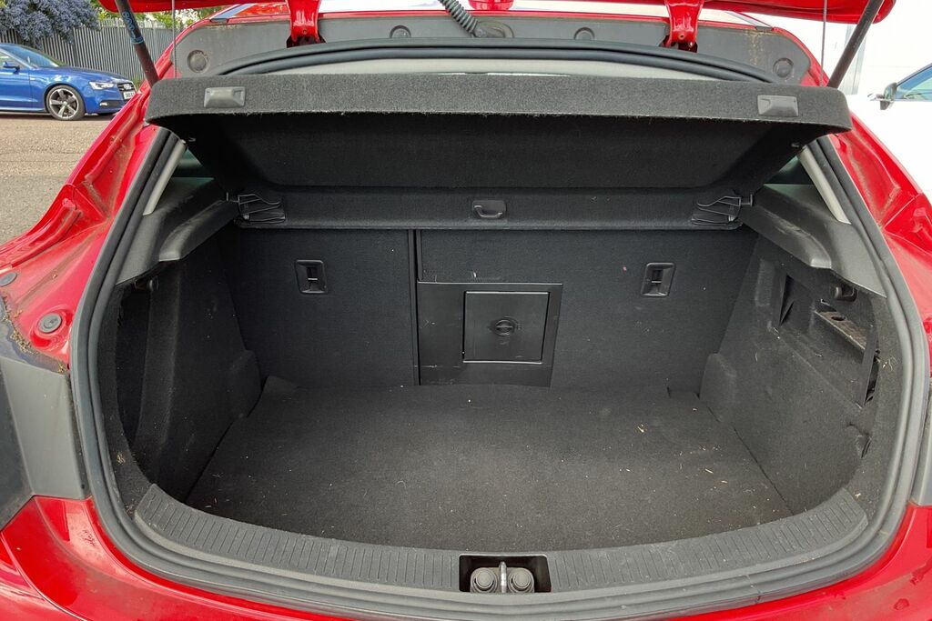 Vauxhall Astra GTC Sri Red #16