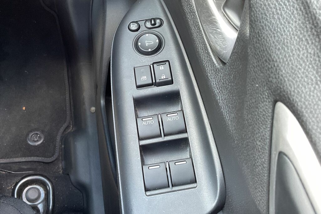 Honda Jazz Ex Navi Silver #27