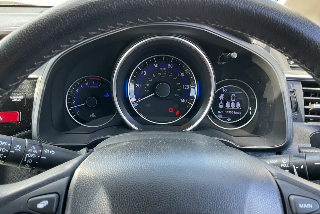 Honda Jazz Ex Navi Silver #10