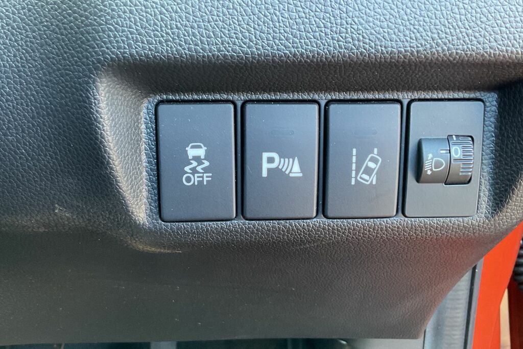 Honda Jazz Ex Navi Silver #28