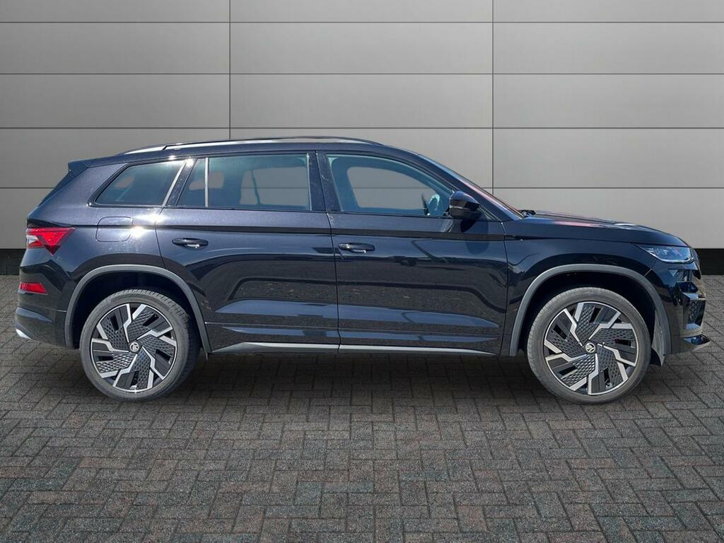Skoda Kodiaq 2.0 Tsi 245 Vrs 4X4 Dsg 7 Seat Black #4