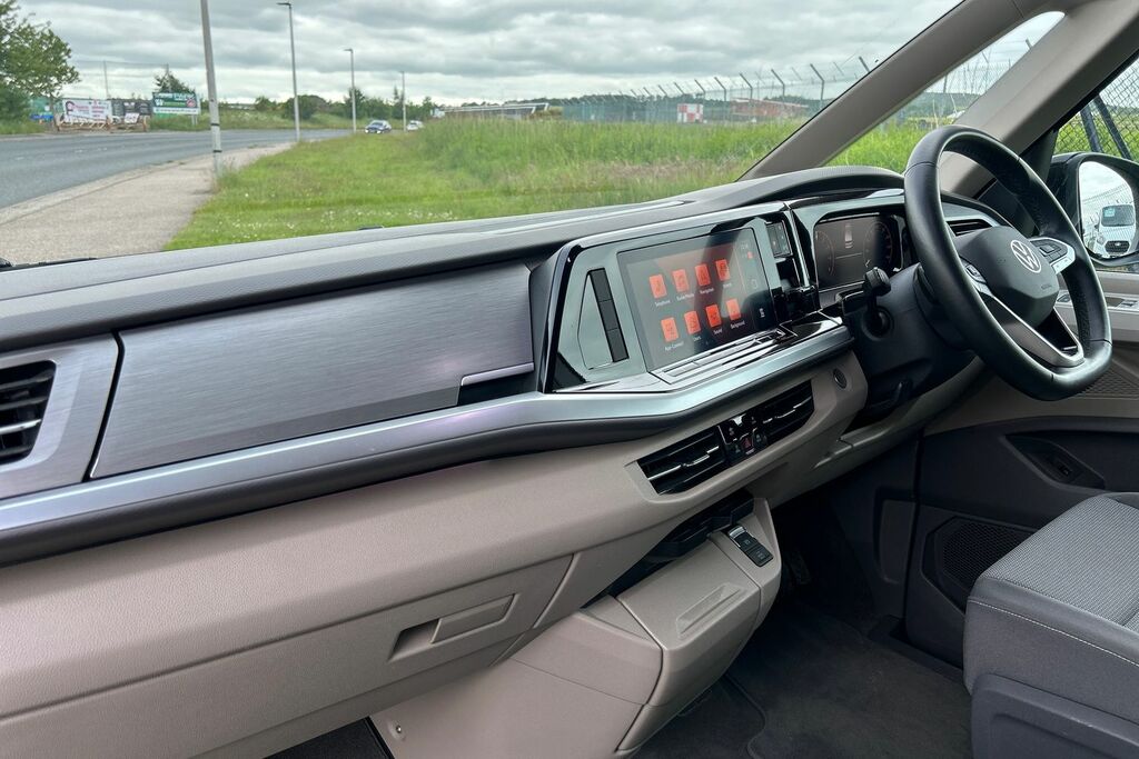 Volkswagen Multivan 1.4 Tsi Ehybrid Life Dsg Silver #2
