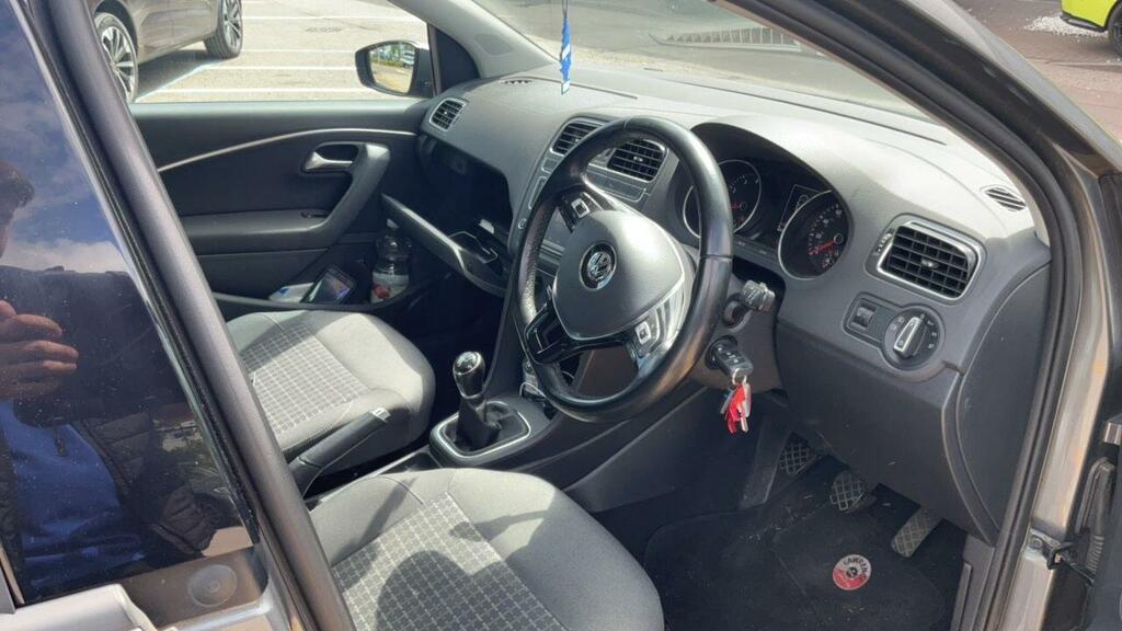Volkswagen Polo 1.2 Tsi Match Edition Grey #3