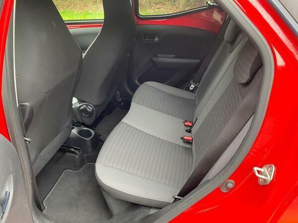 Toyota Aygo 1.0 Vvt-i X-trend Hatchback Euro Red #6
