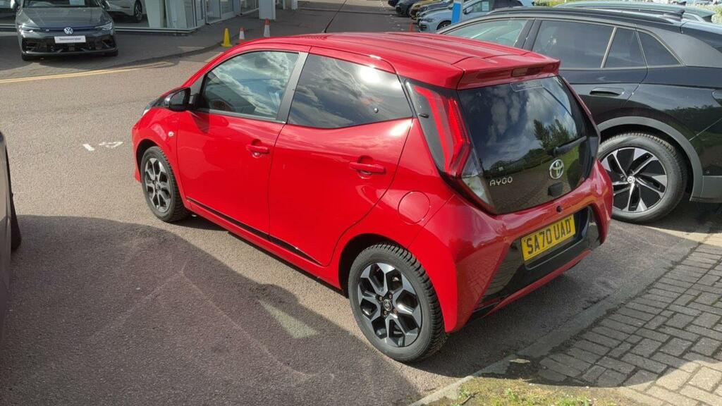 Toyota Aygo 1.0 Vvt-i X-trend Hatchback Euro Red #4