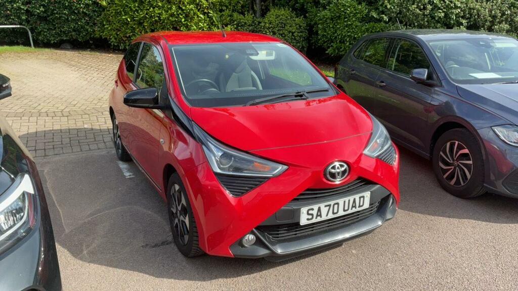 Toyota Aygo 1.0 Vvt-i X-trend Hatchback Euro Red #3
