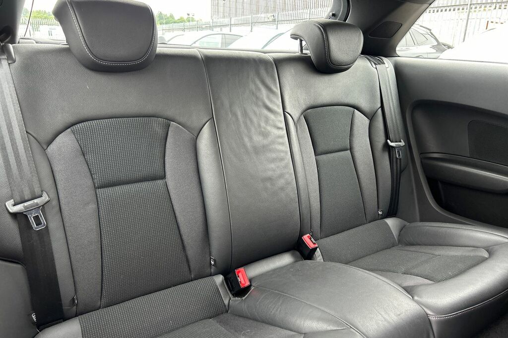 Audi A1 Sportback Tfsi Sport Silver #17