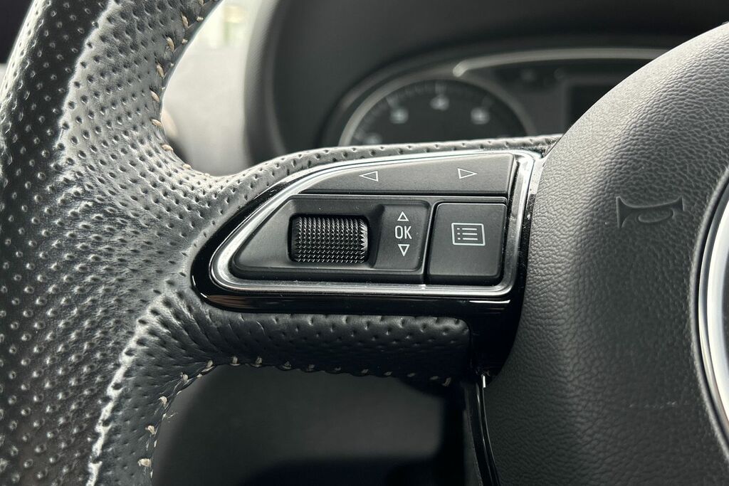 Audi A1 Sportback Tfsi Sport Silver #8