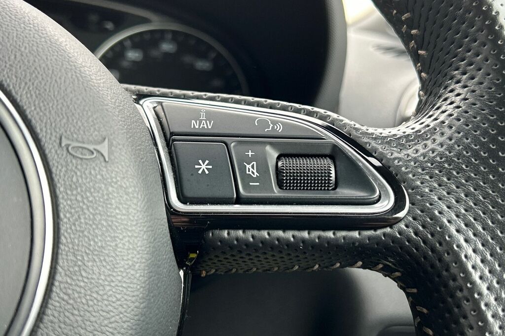 Audi A1 Sportback Tfsi Sport Grey #9