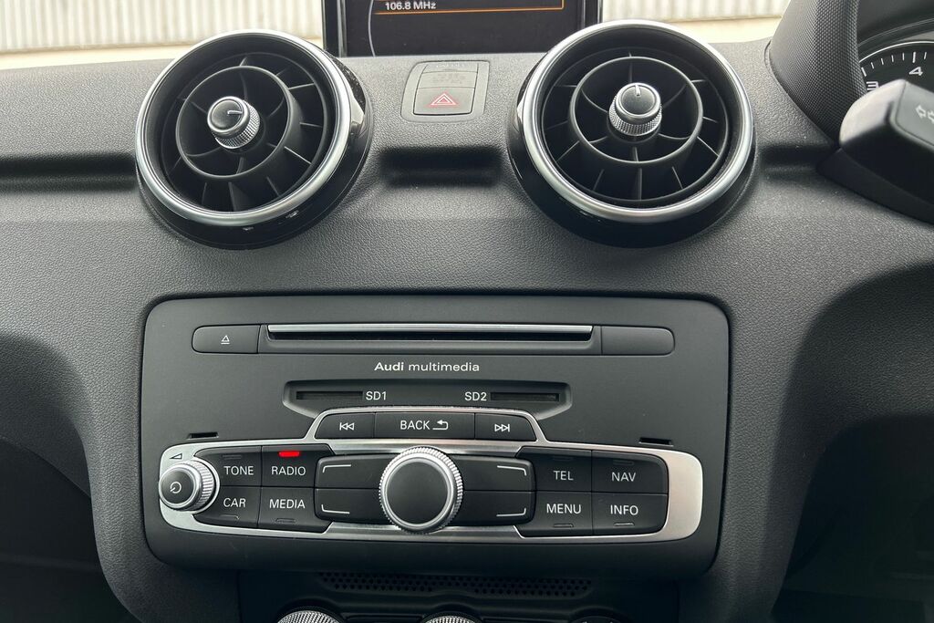 Audi A1 Sportback Tfsi Sport Grey #18