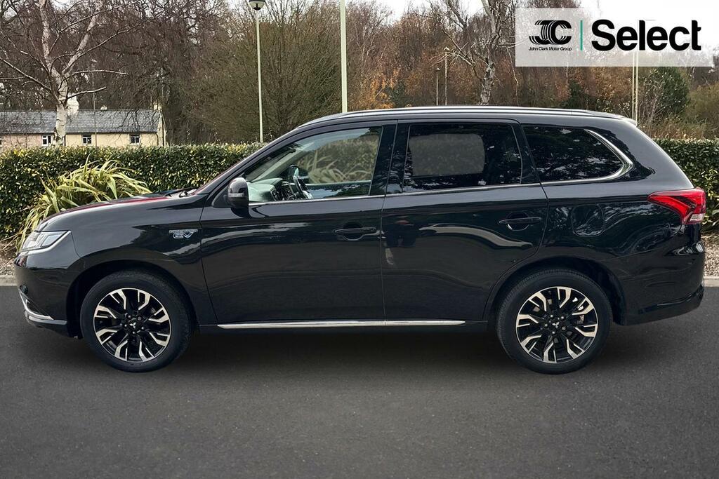 Mitsubishi Outlander Estate Silver #13