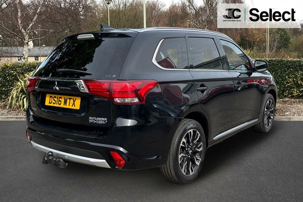 Mitsubishi Outlander 2.0H 12Kwh Gx4h Suv Plug-in Hybrid Cvt Black #2