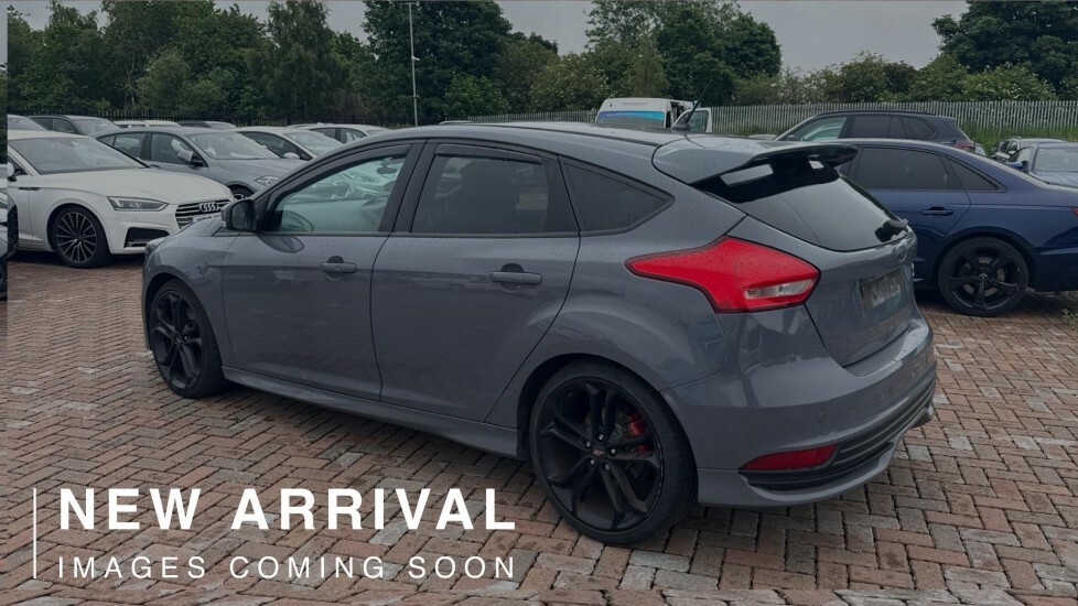 Ford Focus Hatchback 1.5 Tdci St-line Euro 6 Ss 2017 Grey #2