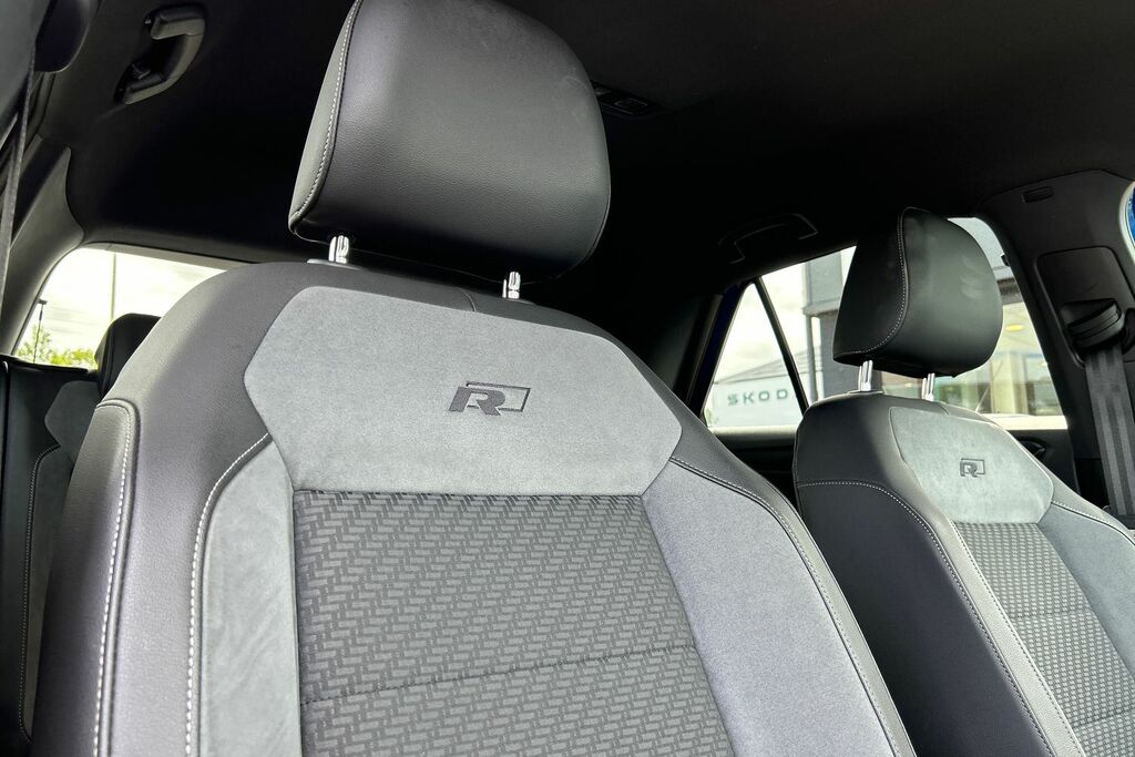 Volkswagen T-Roc Design White #16