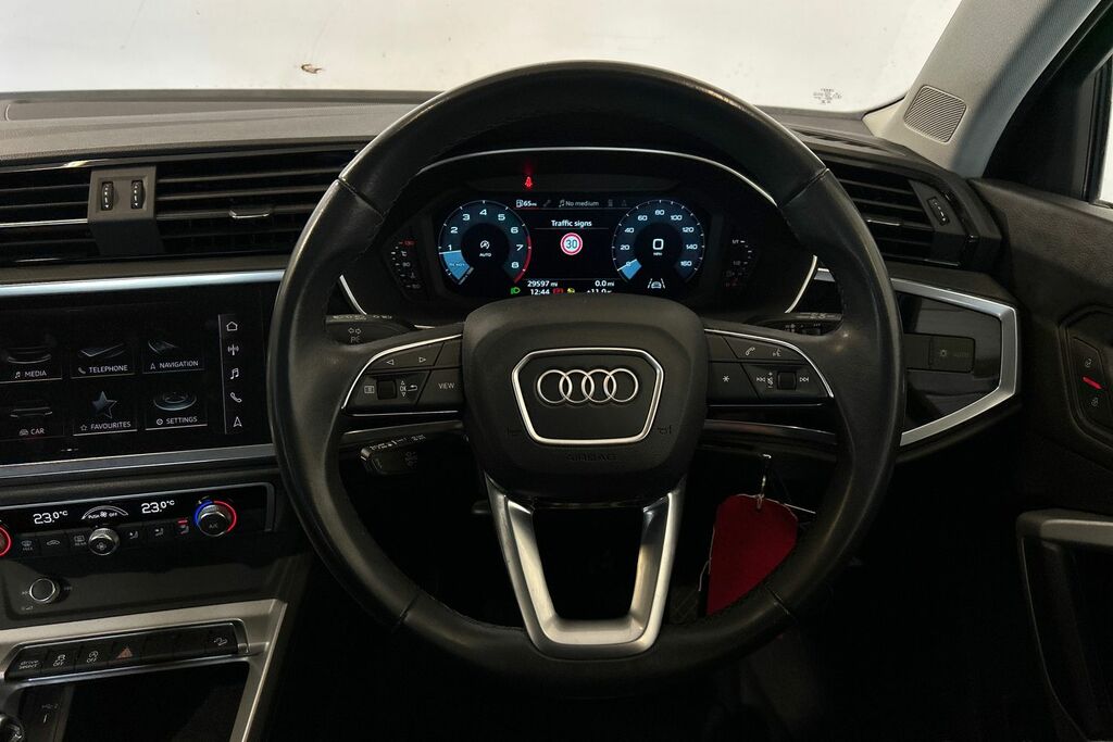 Audi Q3 35 Tdi S Line S Tronic Black #13
