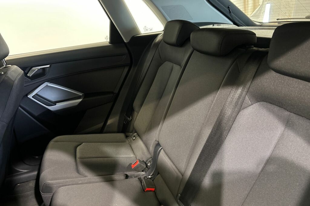 Audi Q3 35 Tdi S Line S Tronic Black #9
