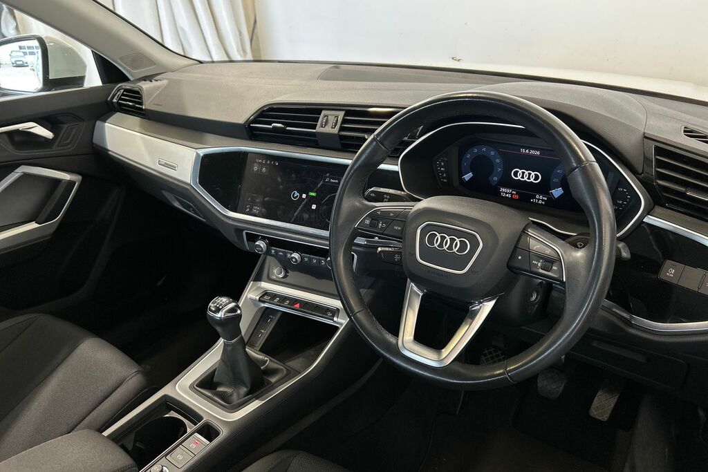 Audi Q3 Technik 35 Tfsi 150 Ps 6-Speed White #6