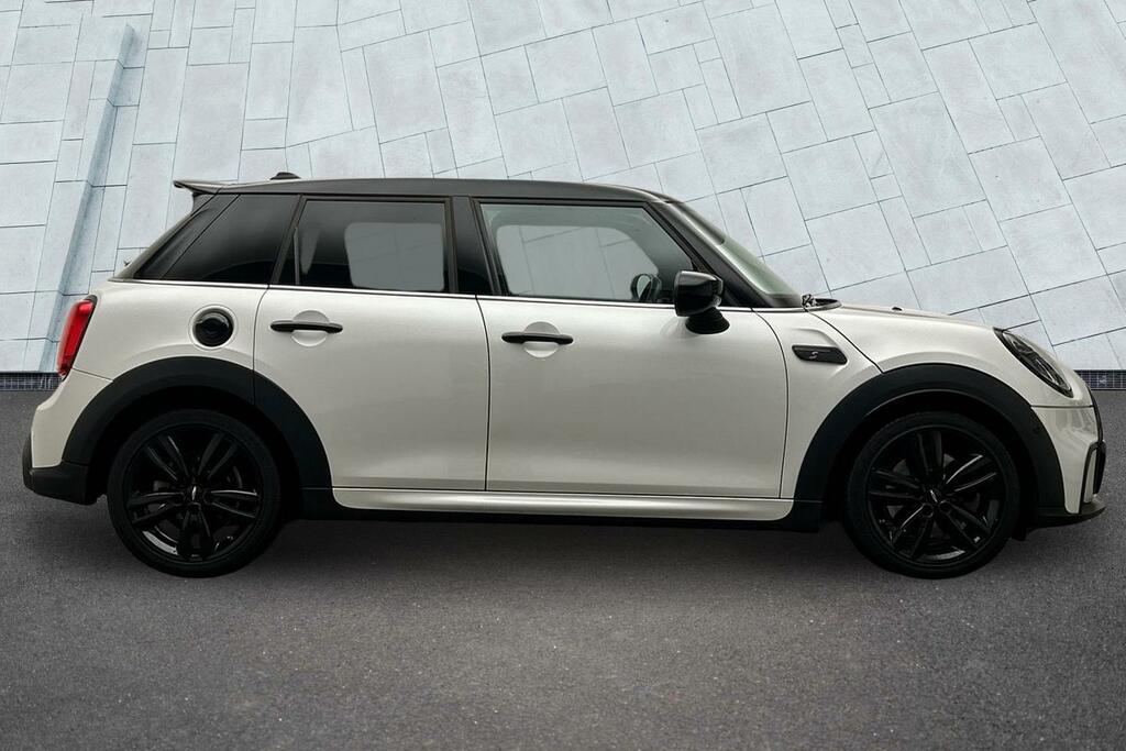 Mini Hatch 5-Door Cooper S Sport SG24YCO White #4