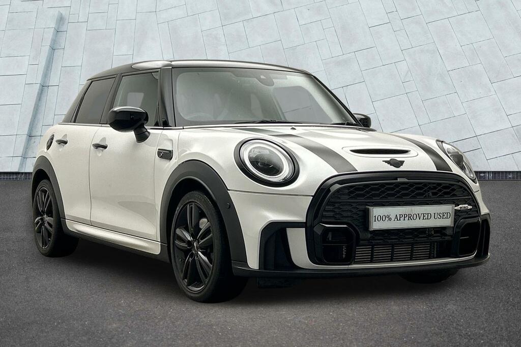 Mini Hatch 5-Door Cooper S Sport SG24YCO White