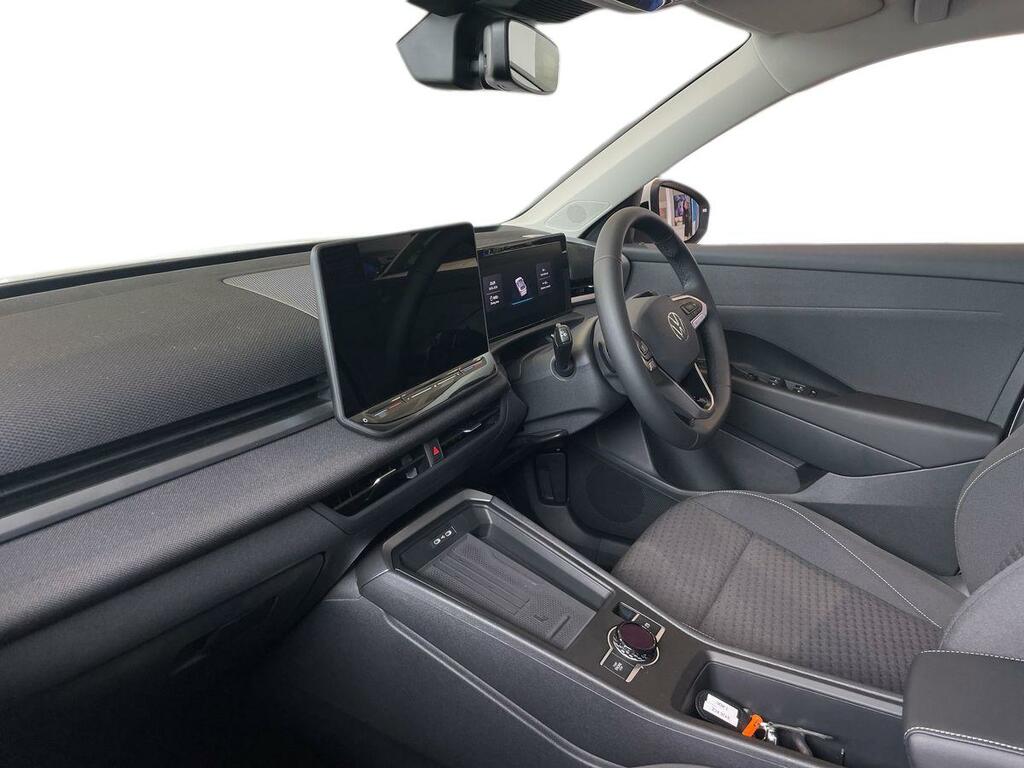 Volkswagen T-Roc 1.5 Etsi Life Dsg SY26XCZ White #2