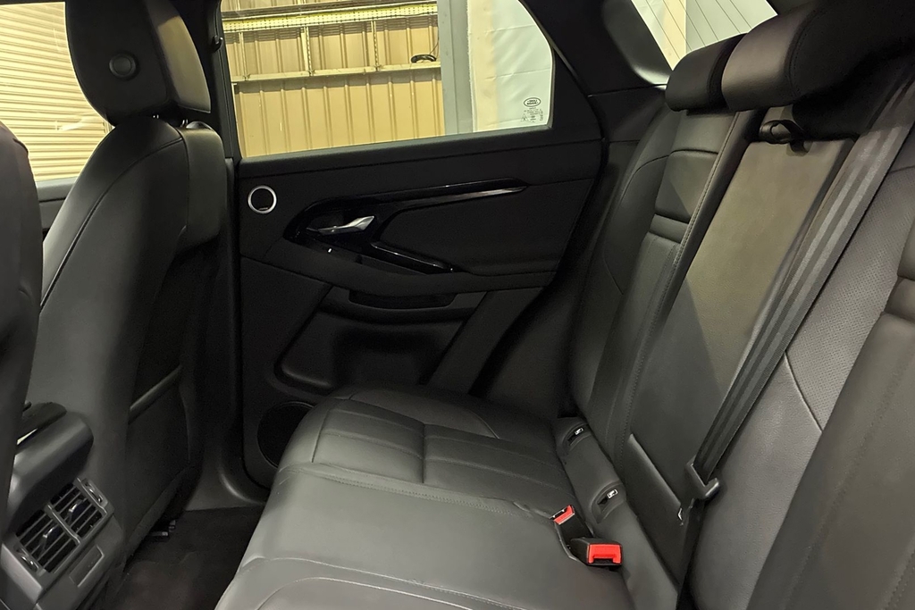 Land Rover Range Rover Evoque 1.5 P270e Edition Silver #4