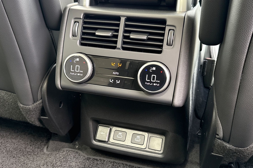 Land Rover Discovery 3.0 D350 Dynamic Hse Grey #18