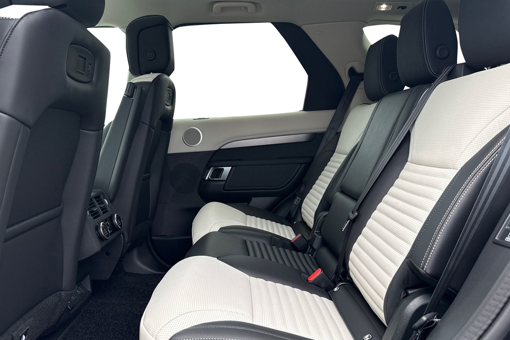 Land Rover Discovery D350 Gemini Black #4