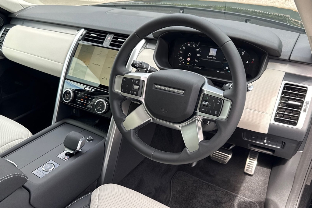 Land Rover Discovery 3.0 D350 Dynamic Hse Grey #33