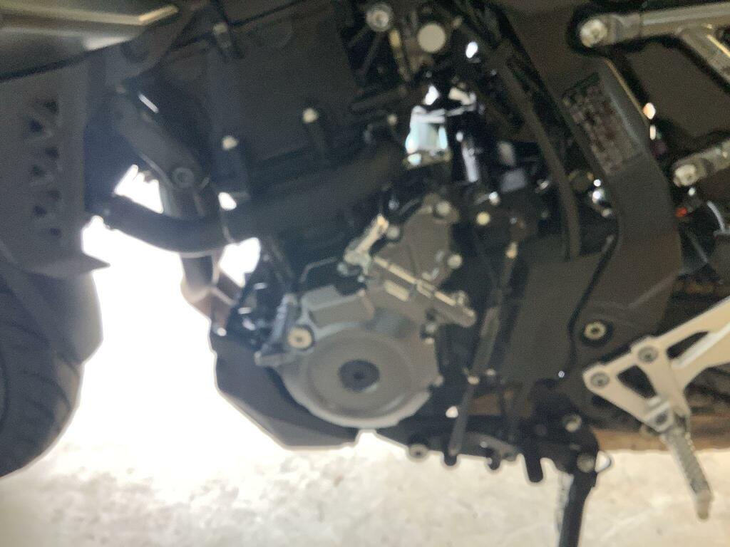 Suzuki  Abs Black #7