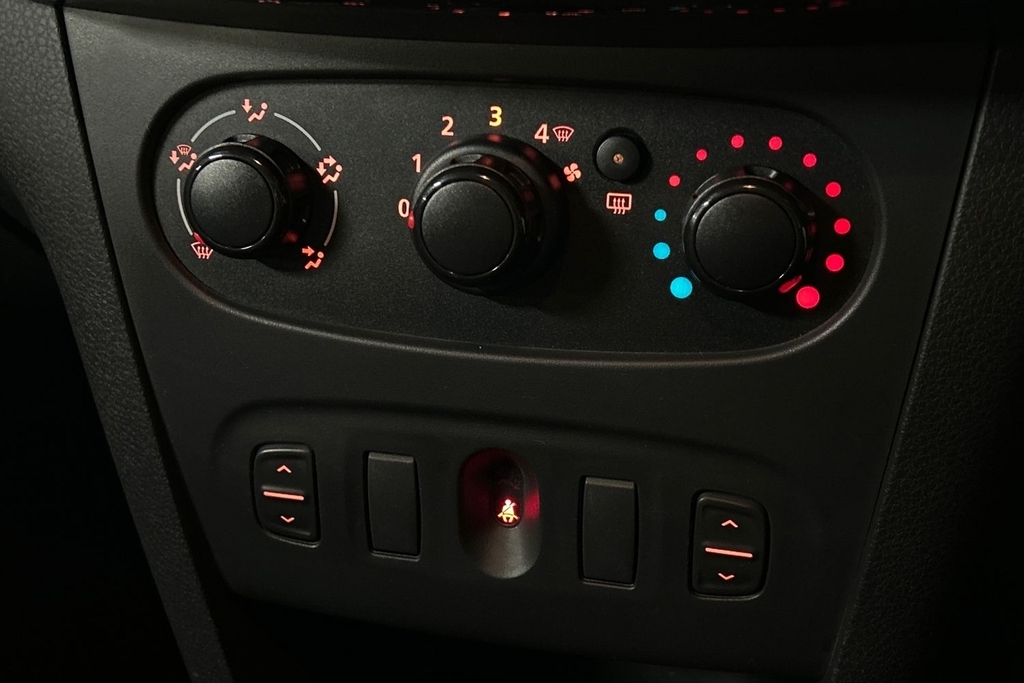 Dacia Sandero Stepway 0.9 Tce Ambiance Start Stop Red #18