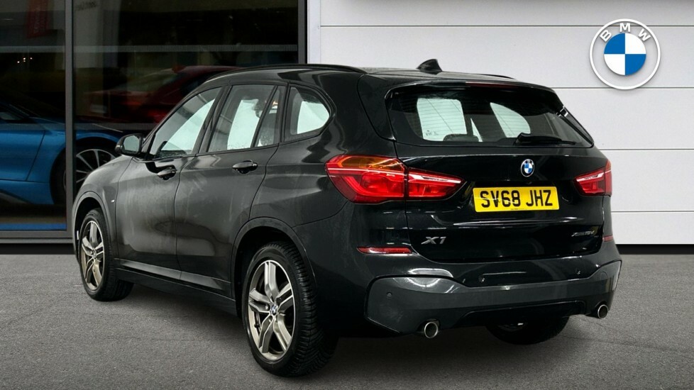 BMW X1 Xdrive20d Sport Black #2