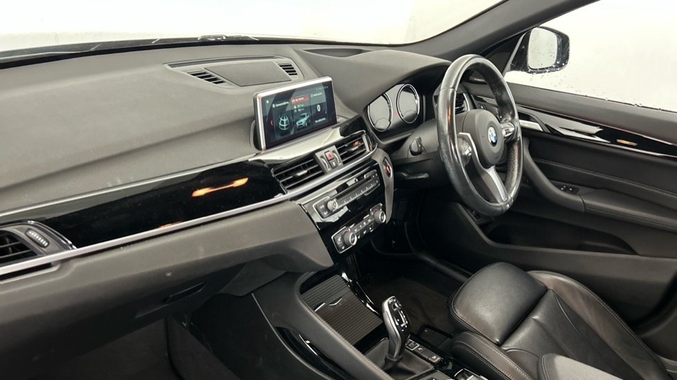 BMW X1 Xdrive20d Sport Black #7