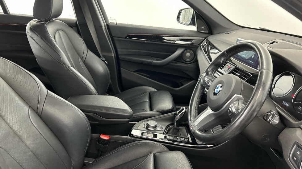 BMW X1 Xdrive20d Sport Black #11