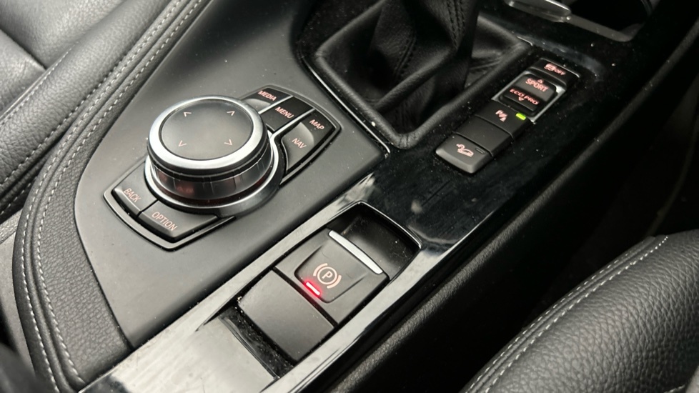 BMW X1 2L M Sport Silver #19