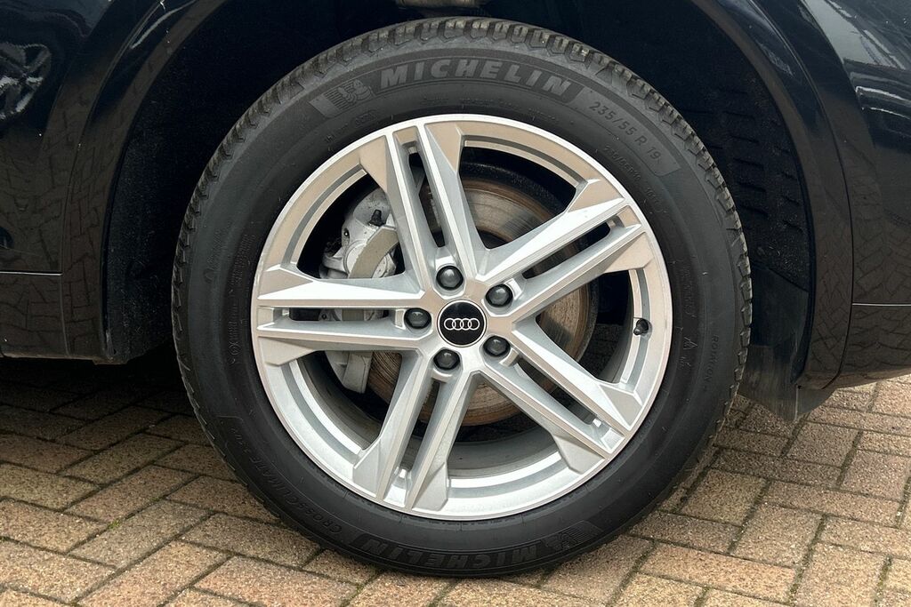 Audi Q5 S Line 40 Tdi Quattro 204 Ps S Tronic ST23YKE Black #5