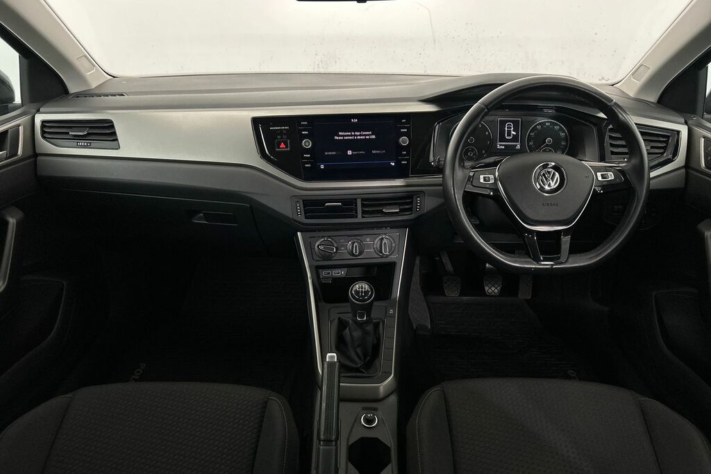 Volkswagen Polo 1.0 Se White #10