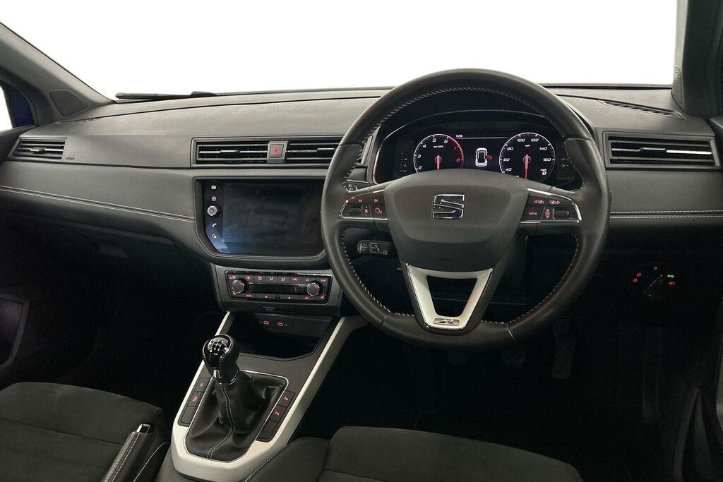 Seat Arona 1.0 Ecotsi Fr Dsg 109 Bhp Red #10