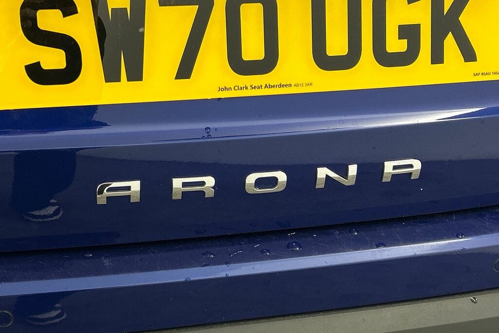 Seat Arona 1.0 Ecotsi Fr Dsg 109 Bhp Red #20